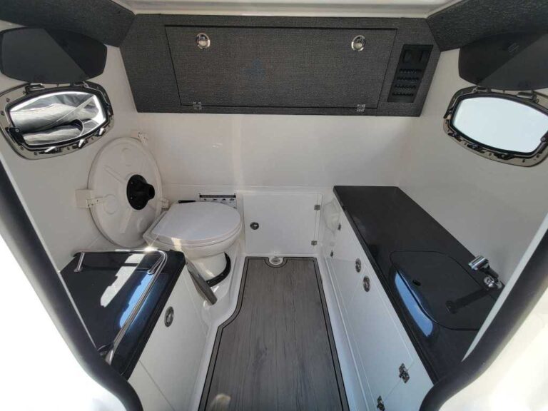 2026 Monterey Elite 27 Stern Drive US-RGFEA104F526 [photo 5]